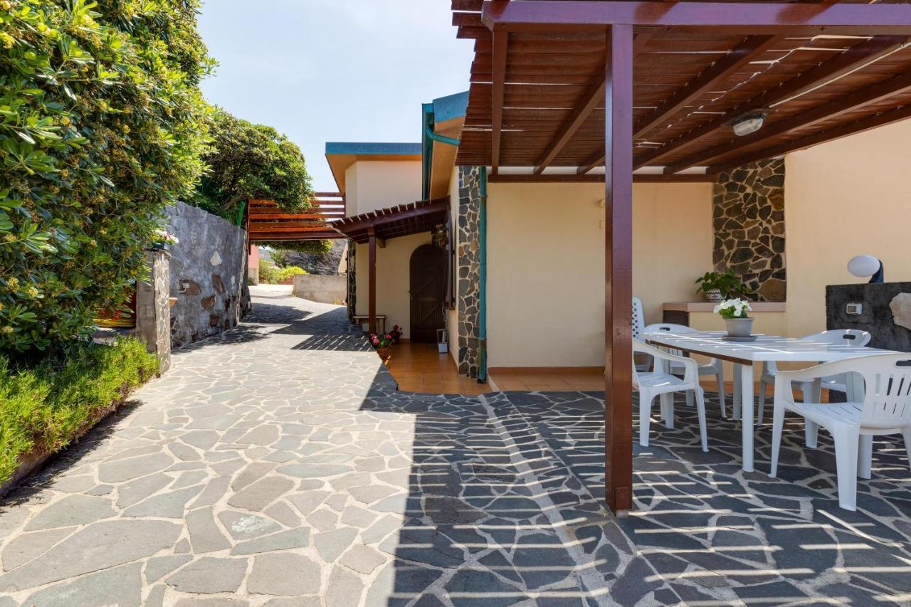 La Terrazza Sul Mare Villa Magomadas Kültér fotó