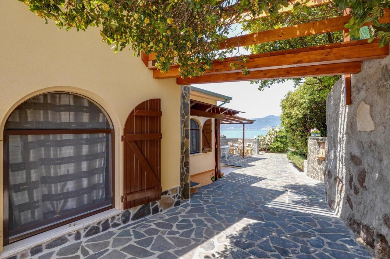 La Terrazza Sul Mare Villa Magomadas Kültér fotó